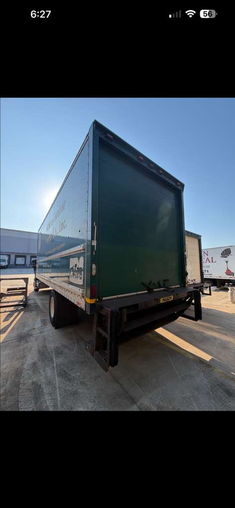 2017 Ford F650 rear view