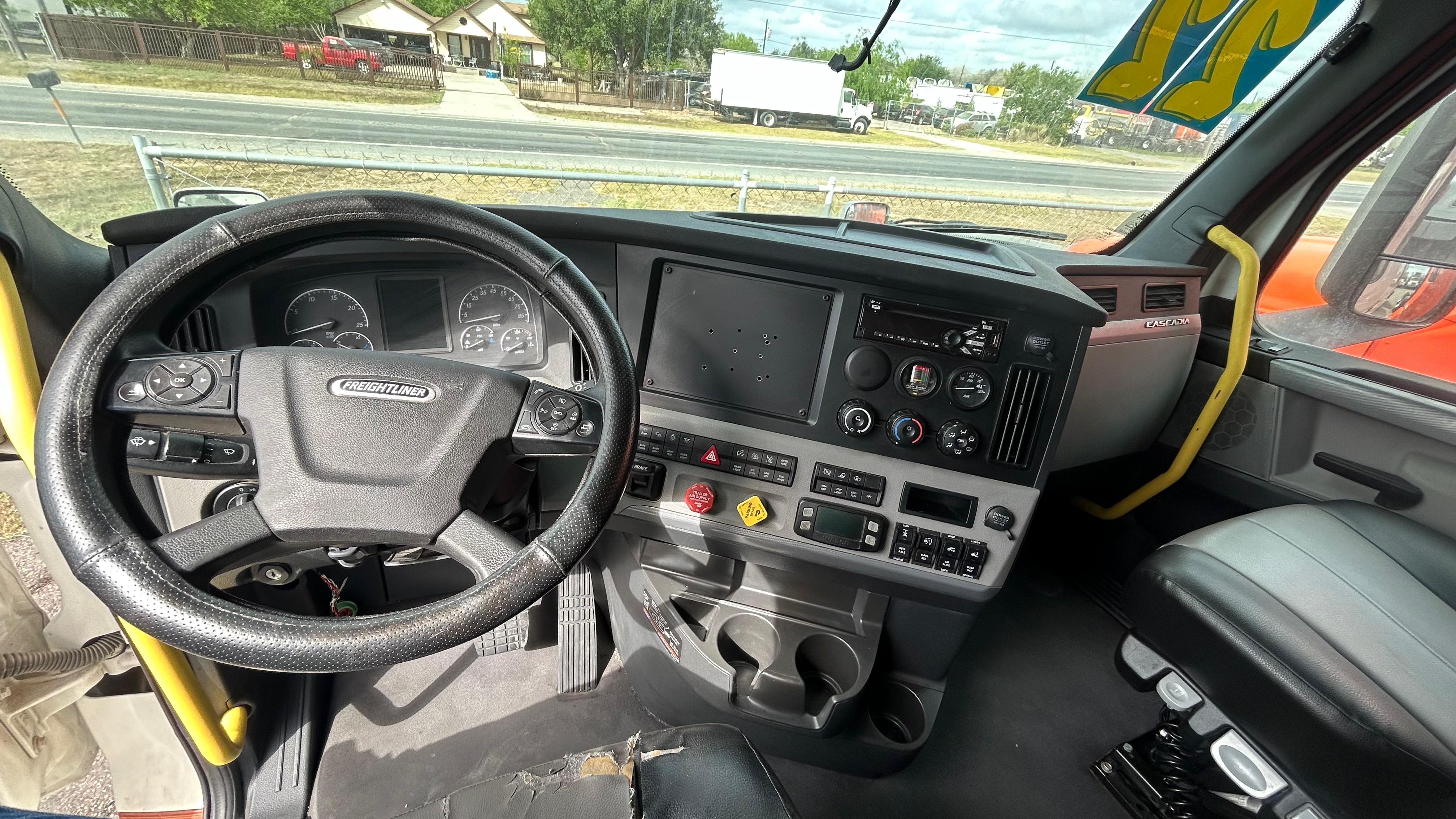 Freightliner Cascadia dashboard