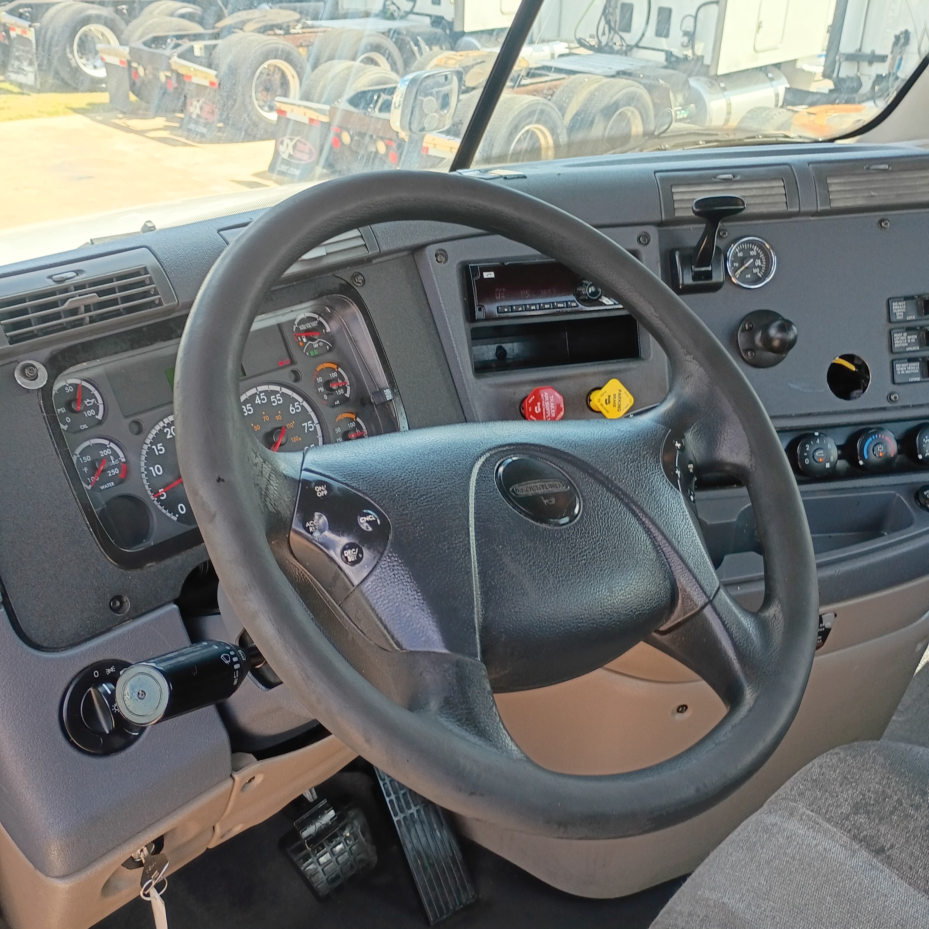 2018 Freightliner Cascadia Evolution Day Cab interior dashboard and gauges