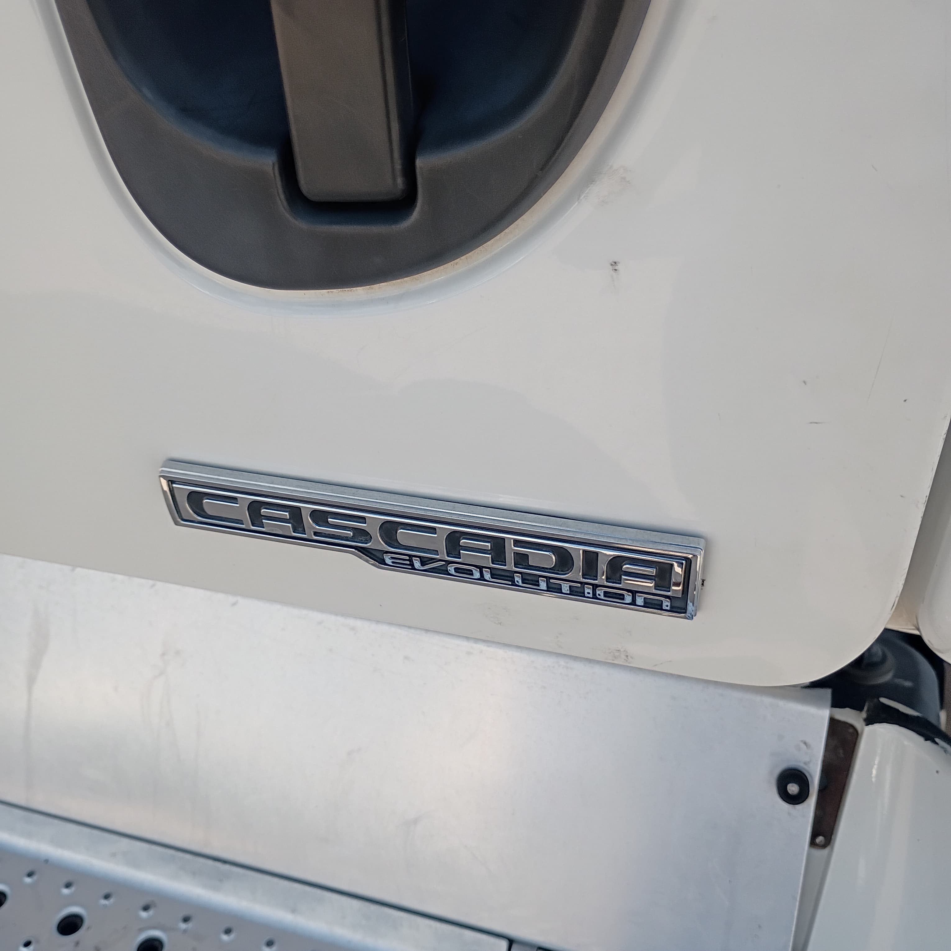 2018 Freightliner Cascadia Evolution badge
