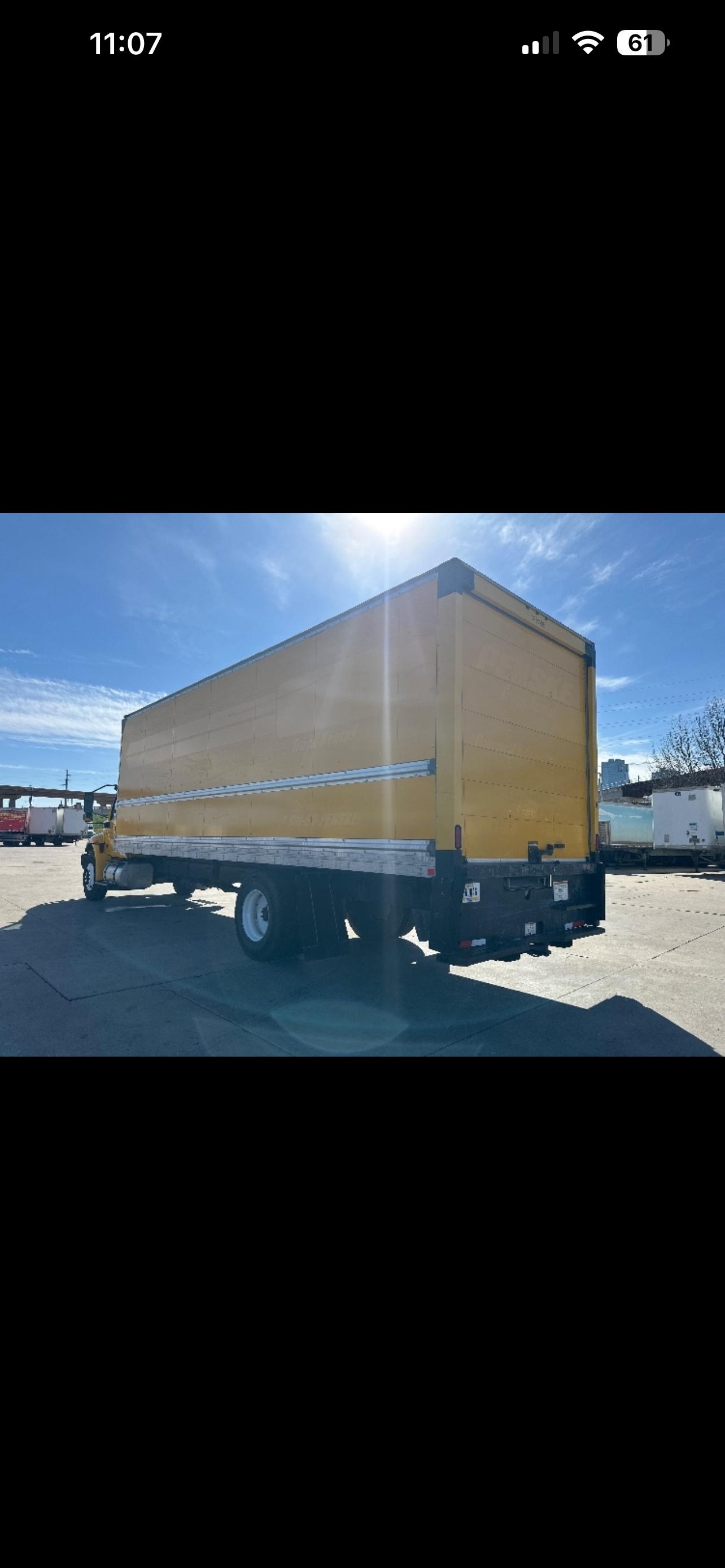 2021 International Box Truck rear quarter