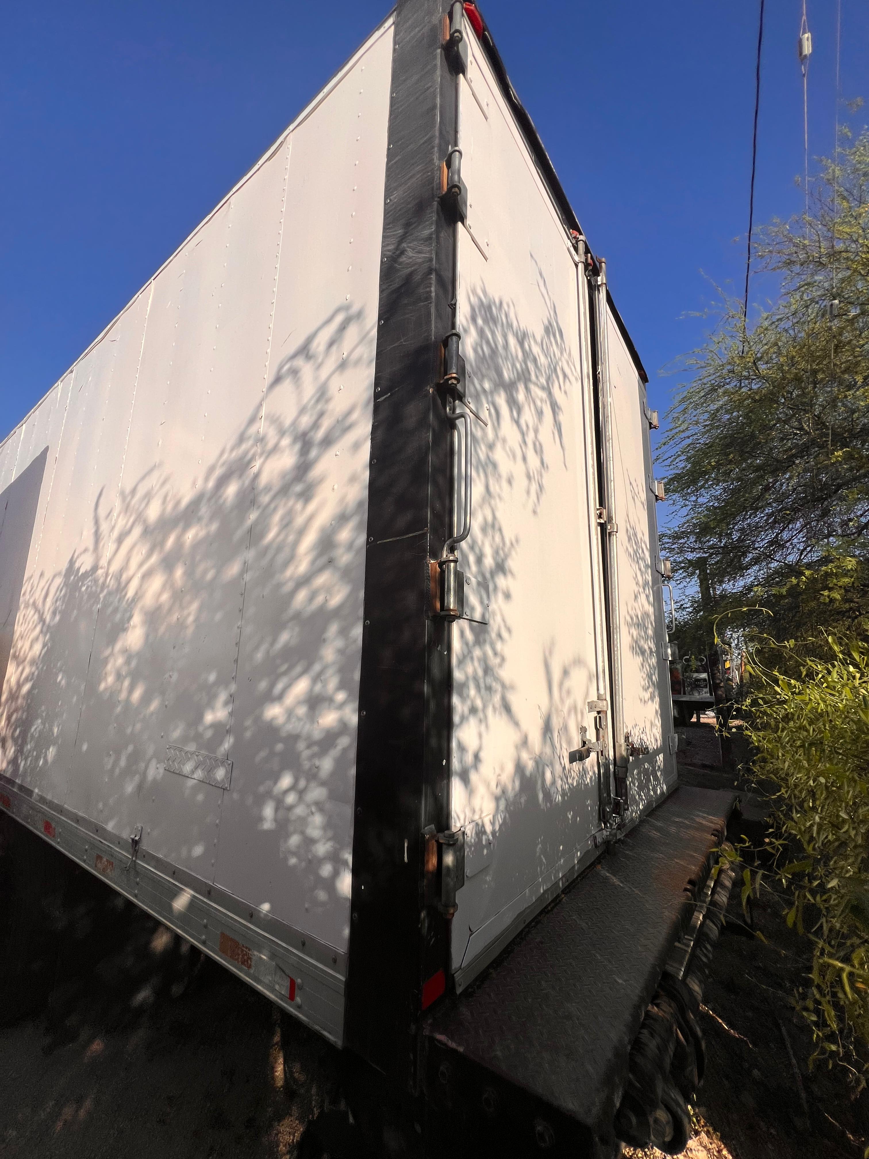 2015 International Box Truck rear view