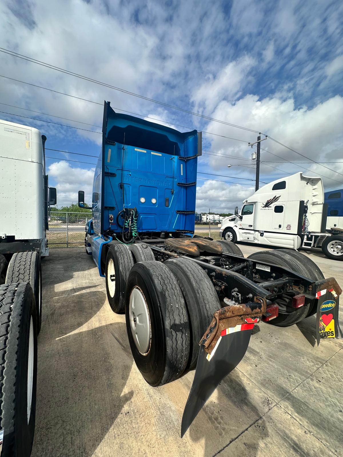 2018 International rear view