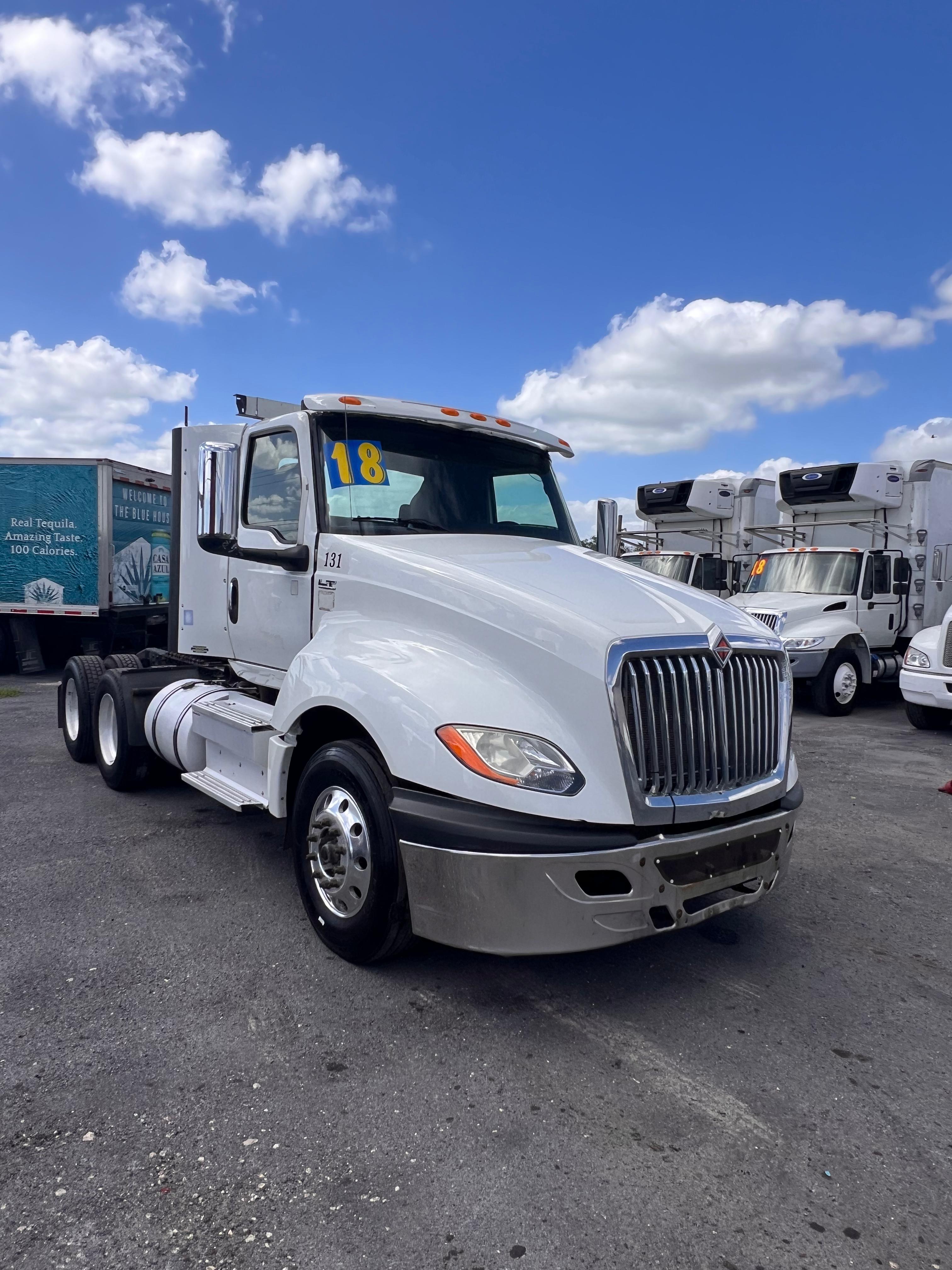 2018 International LT Day Cab front view
