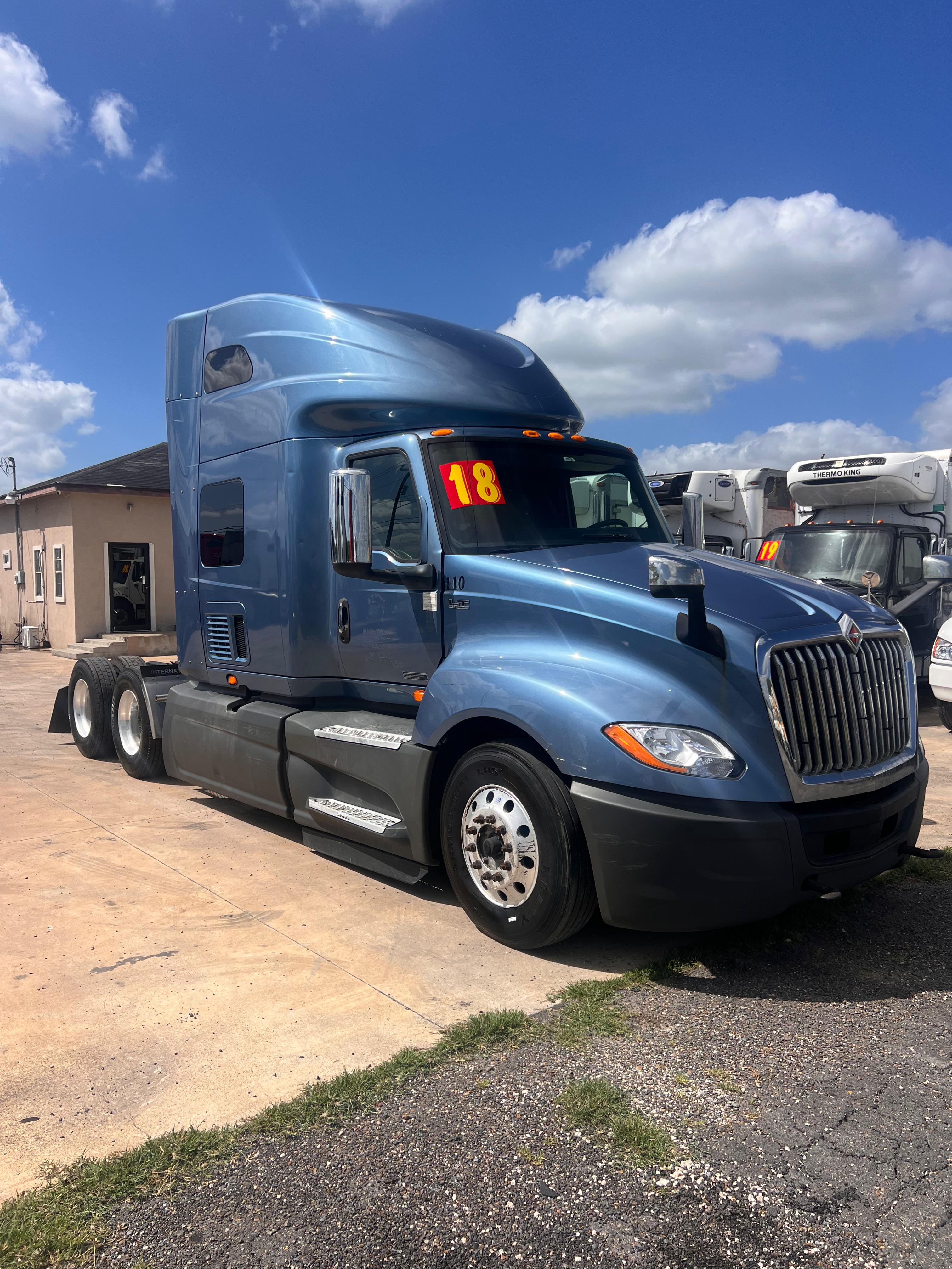 2018 International LT Sleeper rear view